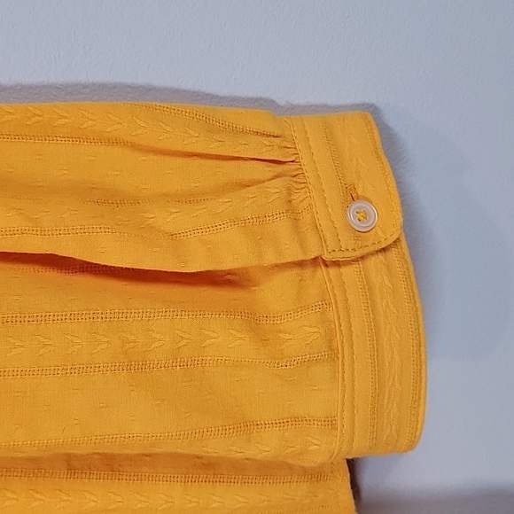 Loft golden mustard yellow textured ruffle neck blouse size Large Petite - Picture 6 of 7